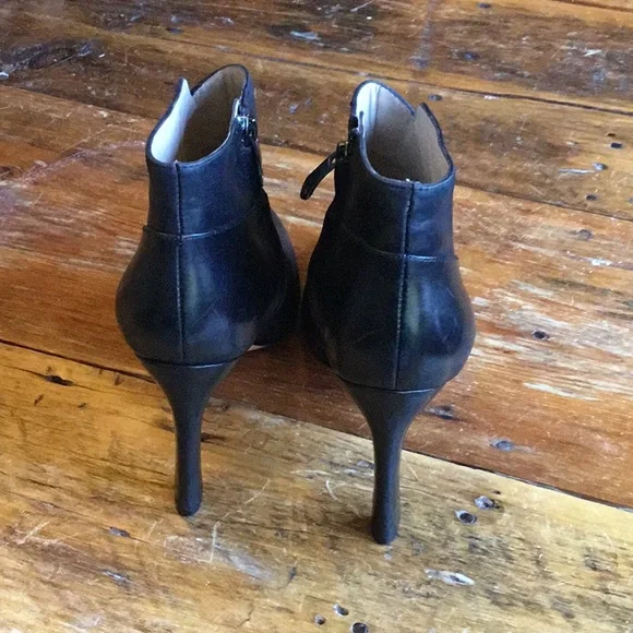 NWOT Carolina Espinosa Booties - Picture 3 of 7